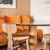 SILLON DE COMEDOR FERRARO - CUERO ITALIANO CARAMELO - 1.53 MTS en Marrón - Sillones y sofás, Uruguay | La Iberica, vista 16 de 17