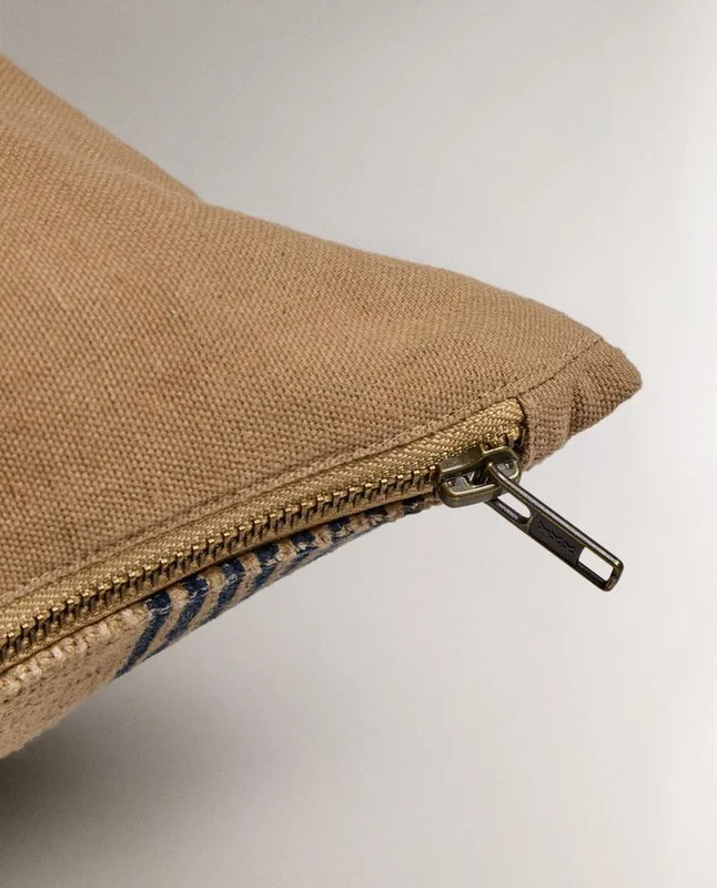 FUNDA COJÍN RAYAS en Marrón - Textiles, Uruguay | Zara Home, vista 3