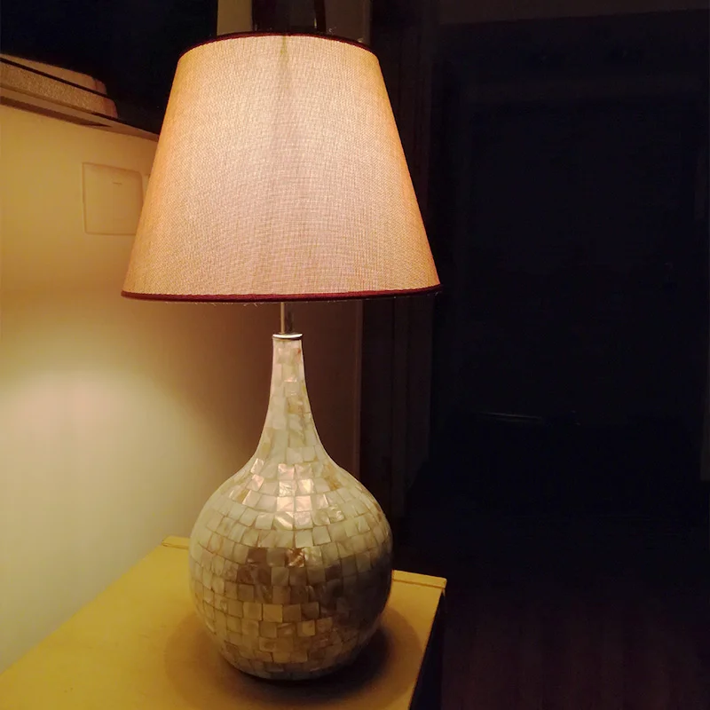 Lámpara veladora estilo clásico Nacarada en Multicolor - Lámparas de mesa, Uruguay | Alta Gracia Deco, vista 5
