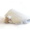 Alfombra Infantil Estilo Nordico Diseño Oveja en Blanco, Marr\u00f3n claro - Textiles, Uruguay | Iluminaras, vista 2 de 11