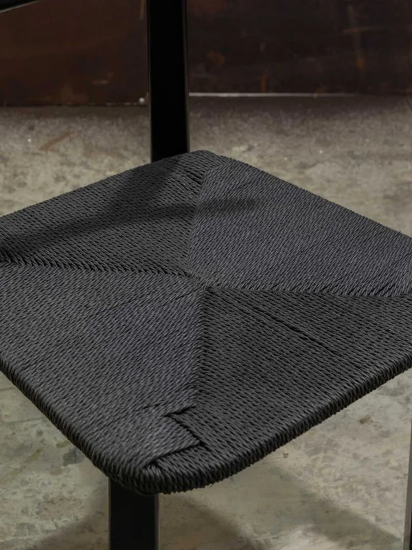 Silla BRUMA en Negro - Sillas, Uruguay | Mezcla, vista 3