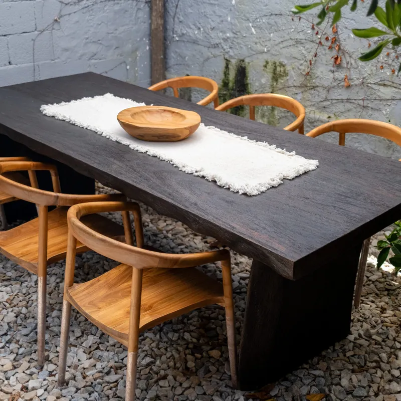 Suar Rustica Negra - Mesas de comedor, Uruguay | Rumah Studio Home