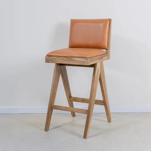 Banqueta en madera teca y cuero en Beige - Butacas, banquetas y puffs, Uruguay | Entrecasa