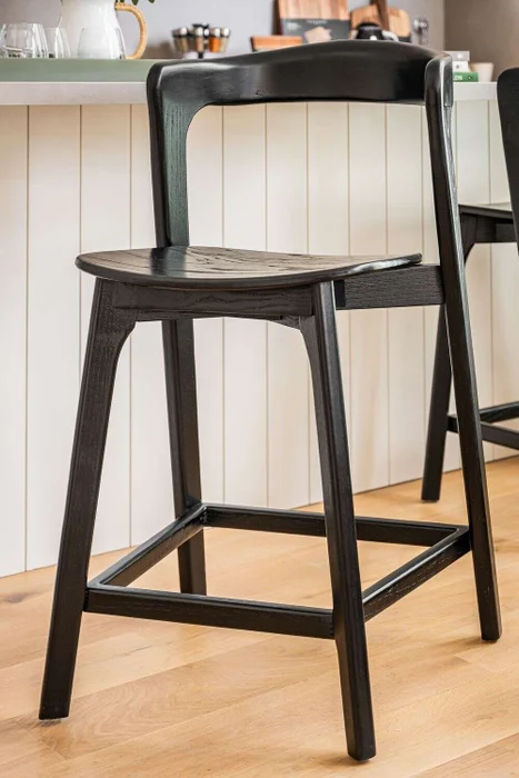 SILLA DE BAR BONHAM - NEGRA en Negro - Sillas, Uruguay | La Iberica