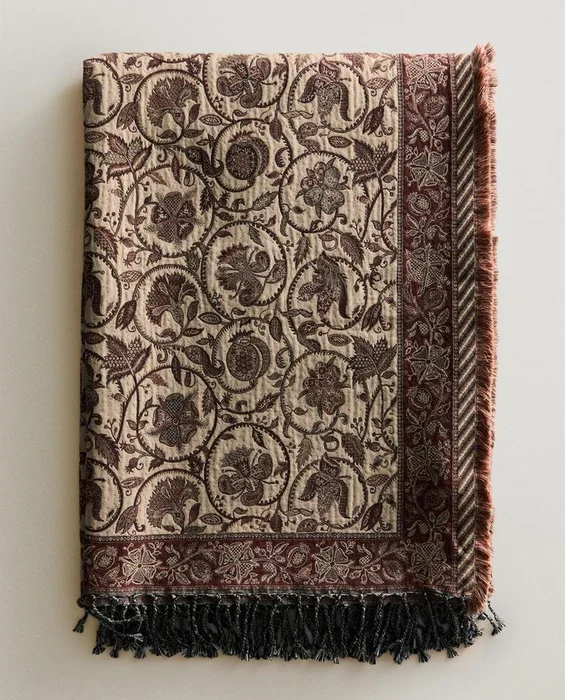 MANTA JACQUARD FLORES - Textiles, Uruguay | Zara Home