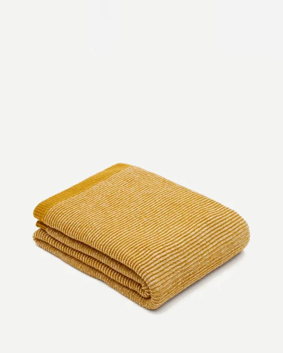 Manta Melany de punto blanco y mostaza 130 x 170 cm en Amarillo - Textiles, Uruguay | Kavehome