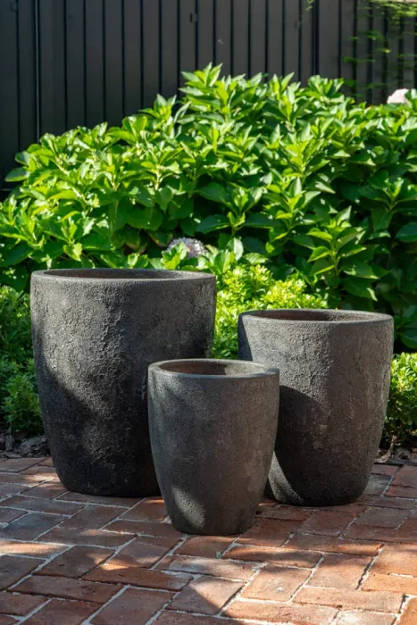 William Charcoal en Gris - Macetas, Uruguay | Balcony