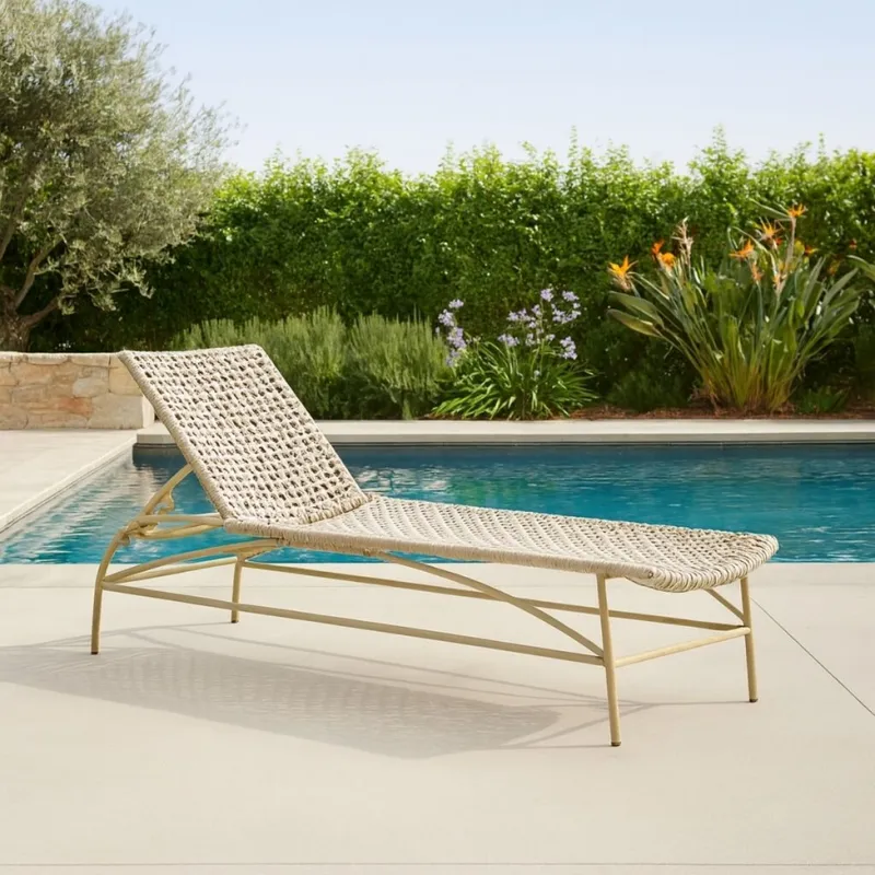 REPOSERA DE EXTERIOR ALMA BEIGE en Beige - Sillas, Uruguay | Viasono