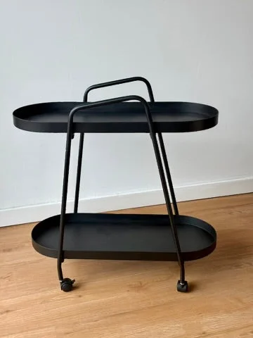 carro bar dado en Negro, Uruguay | Proyecto Forma, vista 2