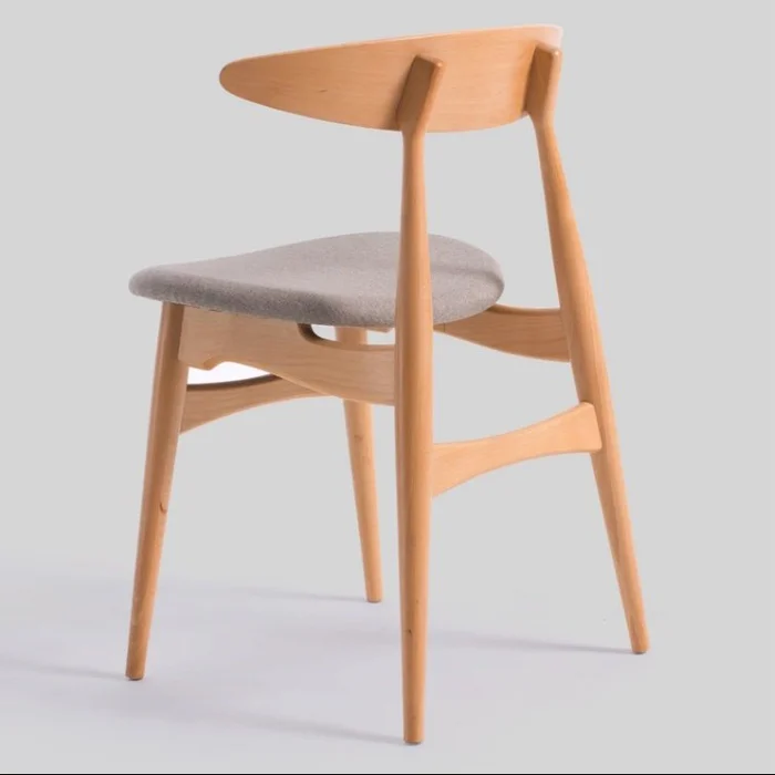 CH33 | Hans Wegner en Madera natural - Sillas, Uruguay | Mad for Modern, vista 2