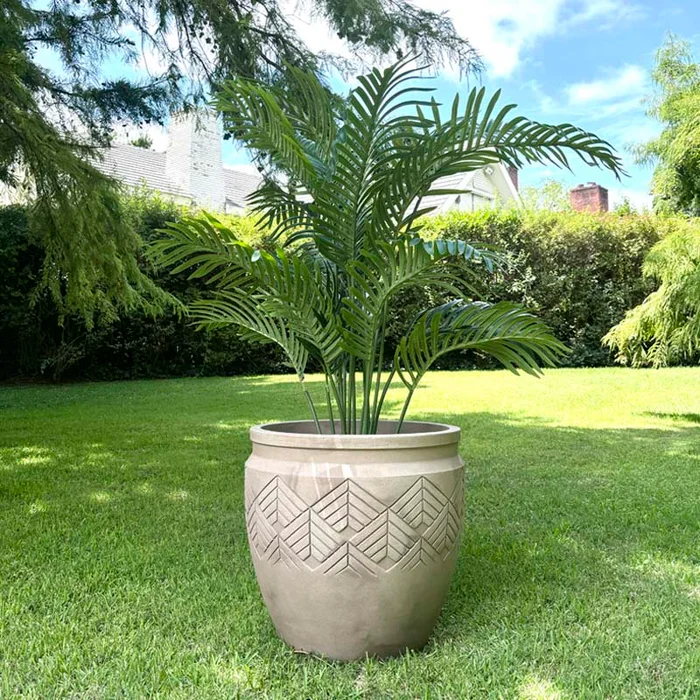 Planta Areca Artificial 160cm en Negro - Macetas, Uruguay | Alta Gracia Deco, vista 4