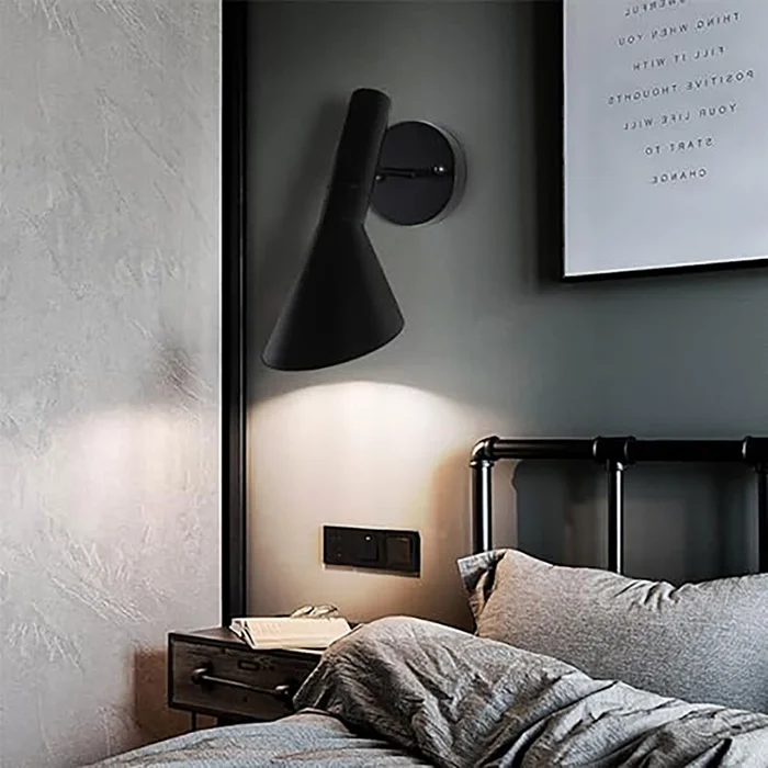 LUMINARIA DE PARED BLACK BIRD NEGRO en Negro - Lámparas de mesa, Uruguay | Viasono