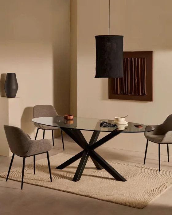 Silla Konna gris claro en Gris - Sillas, Uruguay | Kavehome, vista 2