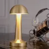 Lámpara de Mesa Samoa Portátil Recargable Gold en Amarillo - Lámparas de mesa, Uruguay | Unilux, vista 8 de 8