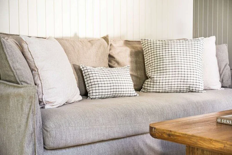 SILLON ALMA LINO BELGA ANTIMANCHAS - 2.30 MTS en Gris - Sillones y sofás, Uruguay | La Iberica, vista 7
