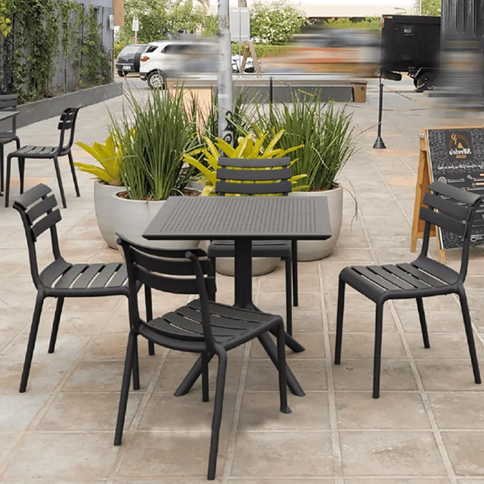 Silla Sommer en Negro - Sillas, Uruguay | Seppia
