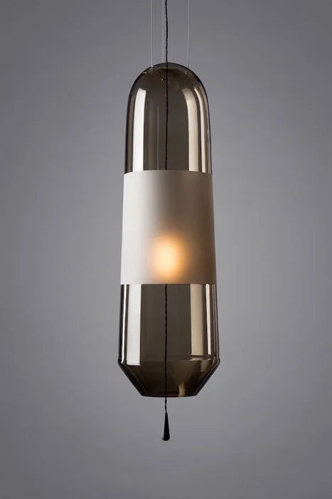 LUMINARIA AINO GREY en Gris - Lámparas colgantes, Uruguay | Berlina Store