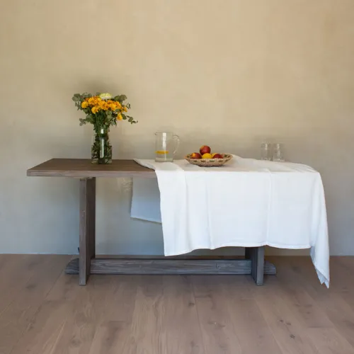 Mesa Adele en Madera natural - Mesas de comedor, Uruguay | De Arcos