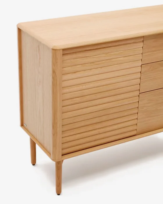 Aparador Lenon - 1 puerta y 3 cajones de madera y chapa de roble 105 x 84 cm FSC MIX Credit en Madera natural - Aparadores y recibidores, Uruguay | Kavehome, vista 3
