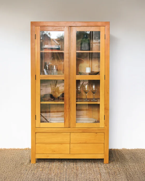 CRISTALERO/ VITRINA FENIX 1,80mt en Madera natural - Aparadores y recibidores, Uruguay | Fundamento Muebles