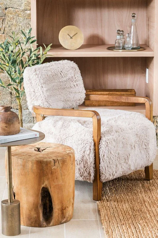 BUTACA WOOLY - WALNUT Y PELO LARGO en Beige - Butacas, banquetas y puffs, Uruguay | La Iberica, vista 23