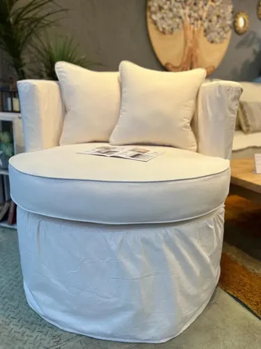 Butaca Ozark Genova 1 Cuerpo Tela Diseño Moderno A Elección A Eleccion en Blanco - Sillones y sofás, Uruguay | Ozark Home