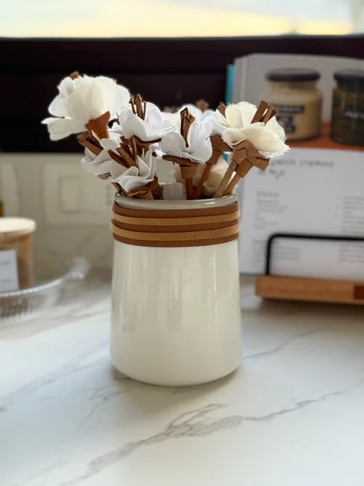 Florero o porta utensilios blanco con cuero en Blanco - Jarrones, Uruguay | Dreams On Time, vista 13