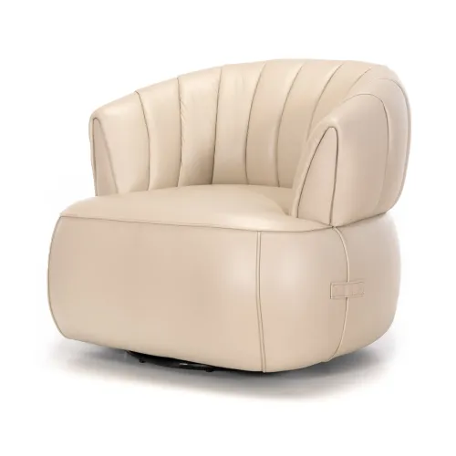 Butaca Volpi Giratoria - Cuero Básico - Arena - (Preventa) en Beige - Butacas, banquetas y puffs, Uruguay | NYR