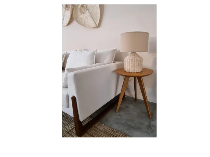 Lámpara de Mesa en rattan y Metal en Lámpara de Mesa en rattan y Metal - Lámparas de mesa, Uruguay | Finkel, vista 3