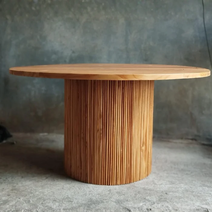 Mesa de Centro Redonda de Teca Luma | Casakos en Madera natural - Mesas de comedor, Uruguay | Casakos, vista 6