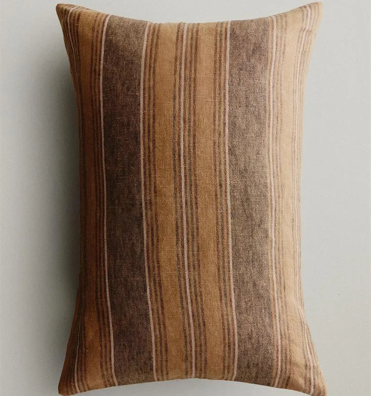 FUNDA COJÍN LINO RAYAS en Multicolor - Textiles, Uruguay | Zara Home