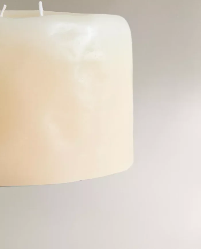 VELÓN DECORATIVO BEIGE en Beige - Velas y Portavelas, Uruguay | Zara Home, vista 2