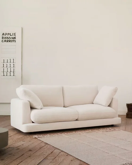 Sofá Gala 3 plazas beige 210 cm en Blanco - Sillones y sofás, Uruguay | Kavehome, vista 2