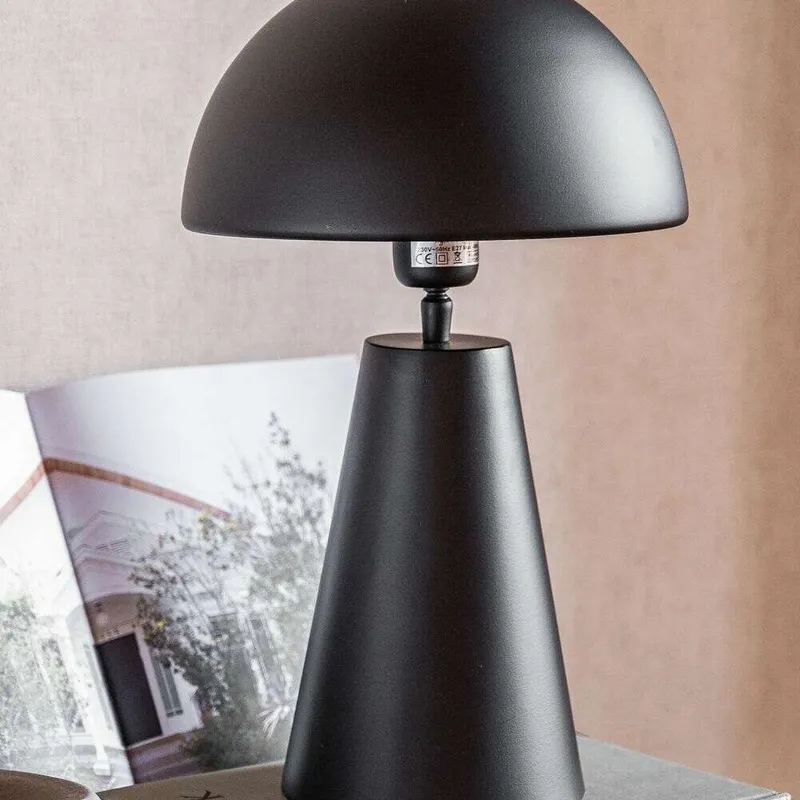 LAMPARA LIPA MATT - BLACK en Negro - Lámparas de mesa, Uruguay | La Iberica