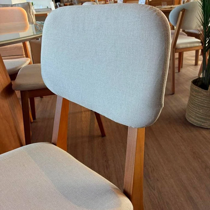 Silla de Comedor Classic Madera Maciza - Línea Manhattan en Beige - Sillas, Uruguay | Balton, vista 3