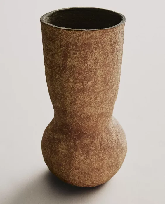 JARRÓN PAPEL MACHÉ - Jarrones, Uruguay | Zara Home