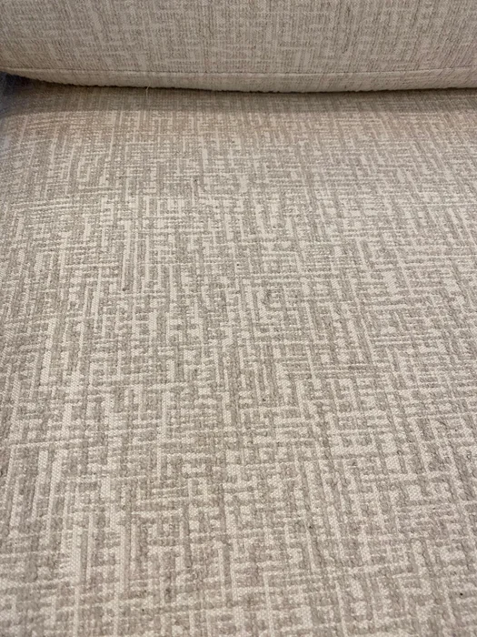 POLTRONA MODELO AGATHA - Muebles, Uruguay | Indrana, vista 3
