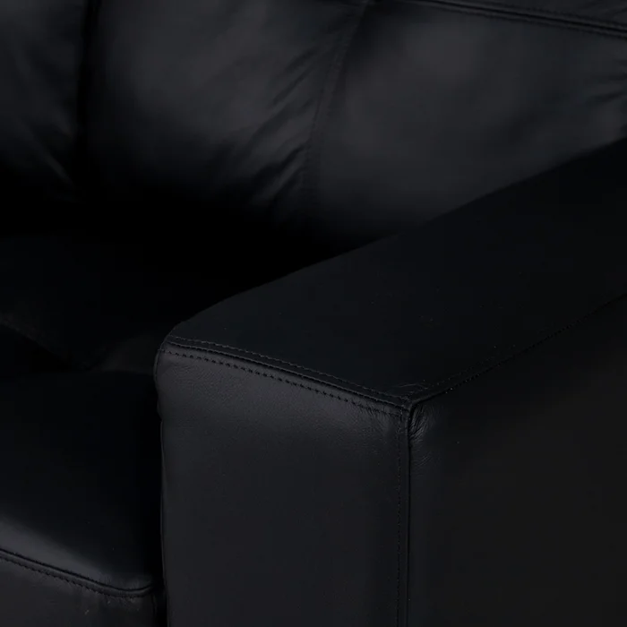 Sofá Fargo - Cuero Básico - 2 cuerpos - 450 (Negro) en Negro - Sillones y sofás, Uruguay | Nyr, vista 3