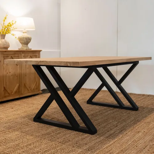 Mesa Comedor Sofia en Marrón - Mesas de comedor, Uruguay | Marvic