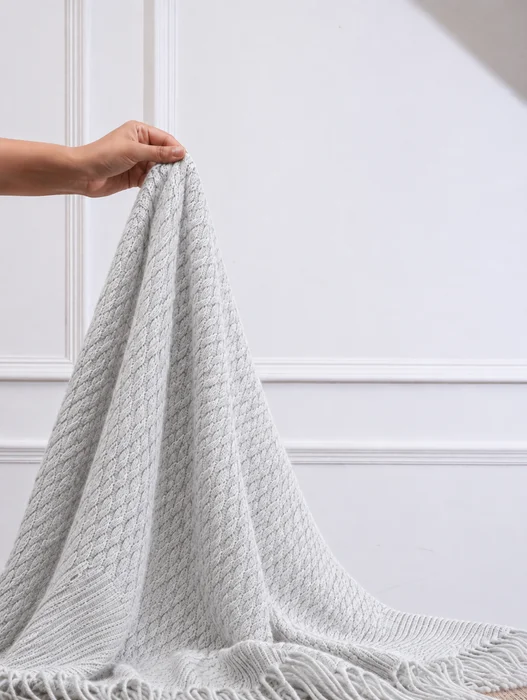 Throw Alma en Gris - Textiles, Uruguay | Decilo con Alma