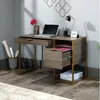 Escritorio Doble Cajonera y Estante Inferior - Sauder - Linea International Lux en Marrón - Escritorios y sillas de escritorio, Uruguay | Rústico Hogar, vista 2 de 5