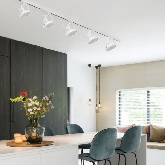 Artefacto Spot Lux Bahía para Riel Blanco en Blanco - Lámparas colgantes, Uruguay | Serlux, vista 2