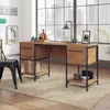 Escritorio - Sauder - Linea Iron City en Madera natural - Escritorios y sillas de escritorio, Uruguay | Ecowood, vista 1 de 5