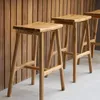 Banqueta de barra en madera teca en Madera natural - Butacas, banquetas y puffs, Uruguay | Entrecasa, vista 4 de 4