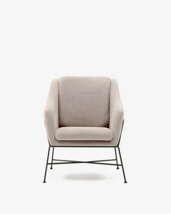 Butaca Brida - beige y patas de acero con acabado negro en Beige - Butacas, banquetas y puffs, Uruguay | Kavehome, vista 6