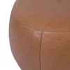 Puff Cuero Marron Olten Camel en Marrón - Sillones y sofás, Uruguay | Divino, vista 3 de 5