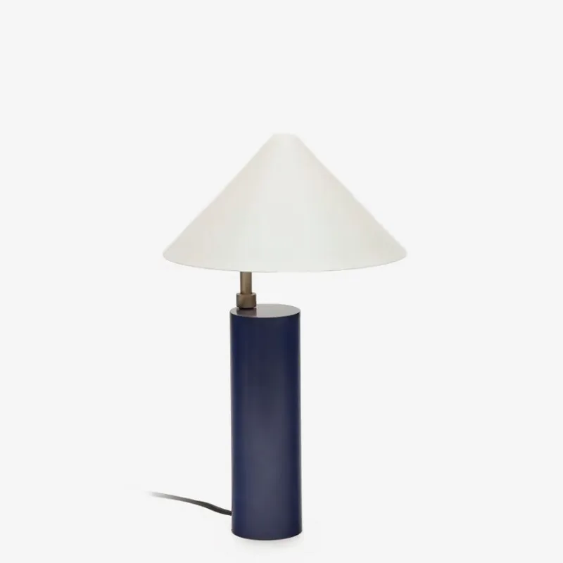 Lámpara de mesa Shiva de metal con acabado pintado azul y blanco en Azul - Lámparas de mesa, Uruguay | Kavehome