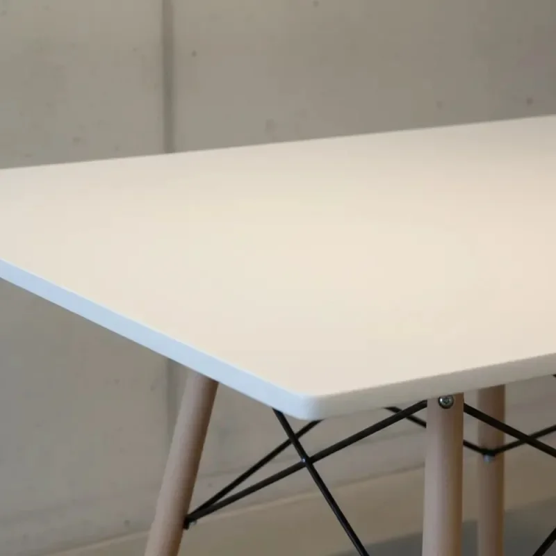 Mesa Cuadrada Modelo Eames - Color Blanca en Blanco - Mesas de comedor, Uruguay | Champagne Home, vista 3
