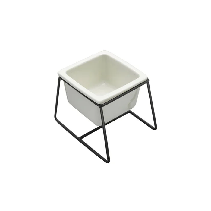 MACETA CERAMICA RECT. C/BASE 8x8x9CM BLANCO/NEGRO en Blanco - Macetas, Uruguay | Koz