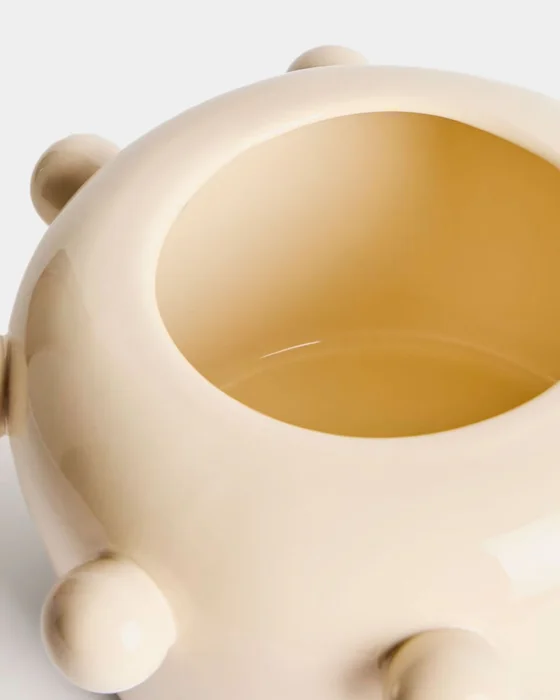 Jarrón Odra de cerámica crudo acabado brillante 17 cm en Beige - Jarrones, Uruguay | Kavehome, vista 3